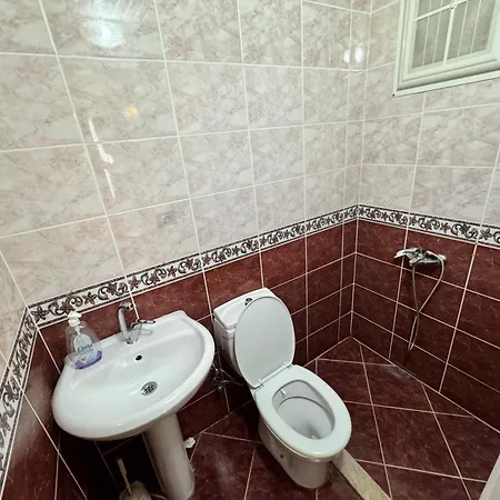 Apartament Pristine *