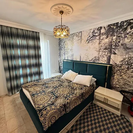 Pristine Apartament *